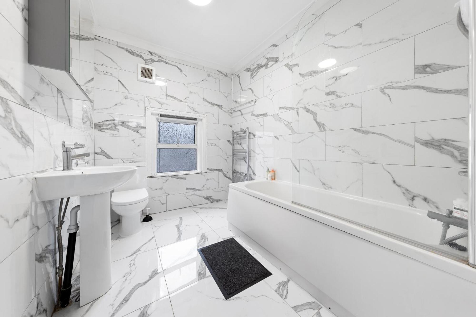 Privatunterkunft Classy Shared With Private Bedroom Near Tube - Bedroom3 London